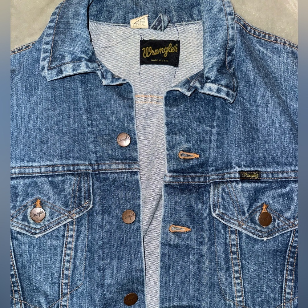 Vintage Wrangler Light Blue Denim Jacket - Picture 4 of 9